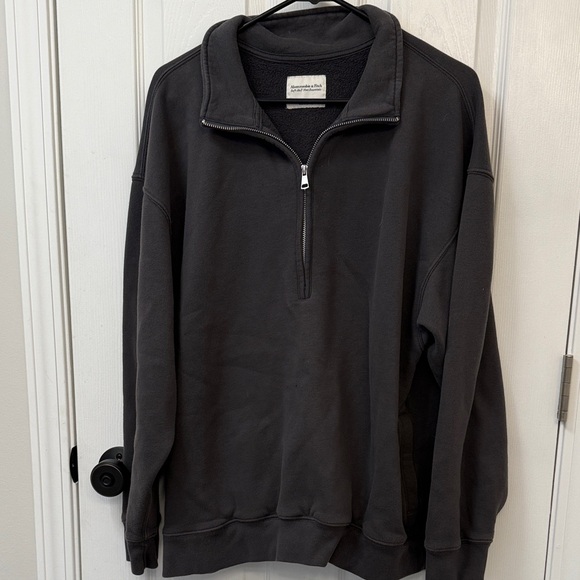 Abercrombie & Fitch Essential Vintage Sunday Dark Gray Half-Zip Sweatshirt - Picture 4 of 7
